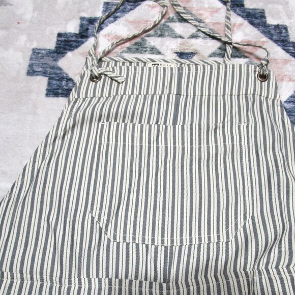 Billabong Wild Pursuit Romper in Gray Stripe Pattern Overalls Size Medium - Picture 4 of 14